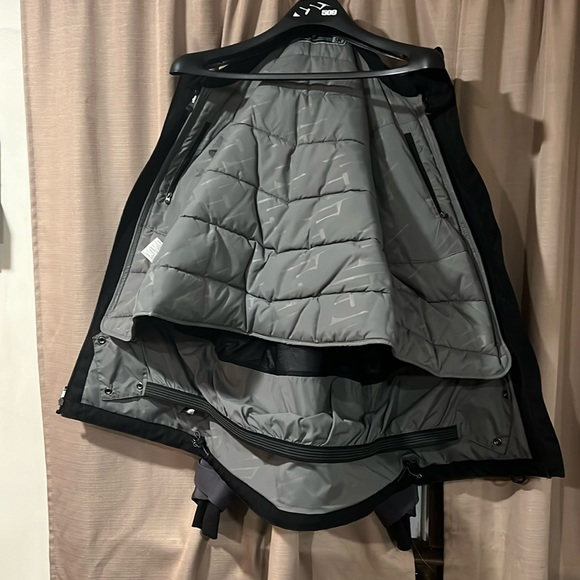 509 R-Series insulated snow jacket - Picture 3 of 4